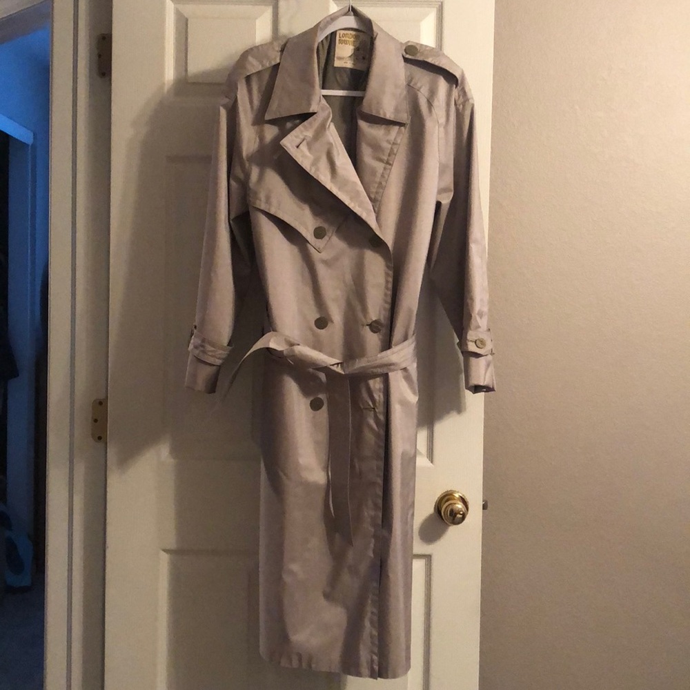 Vintage London Towne raincoat